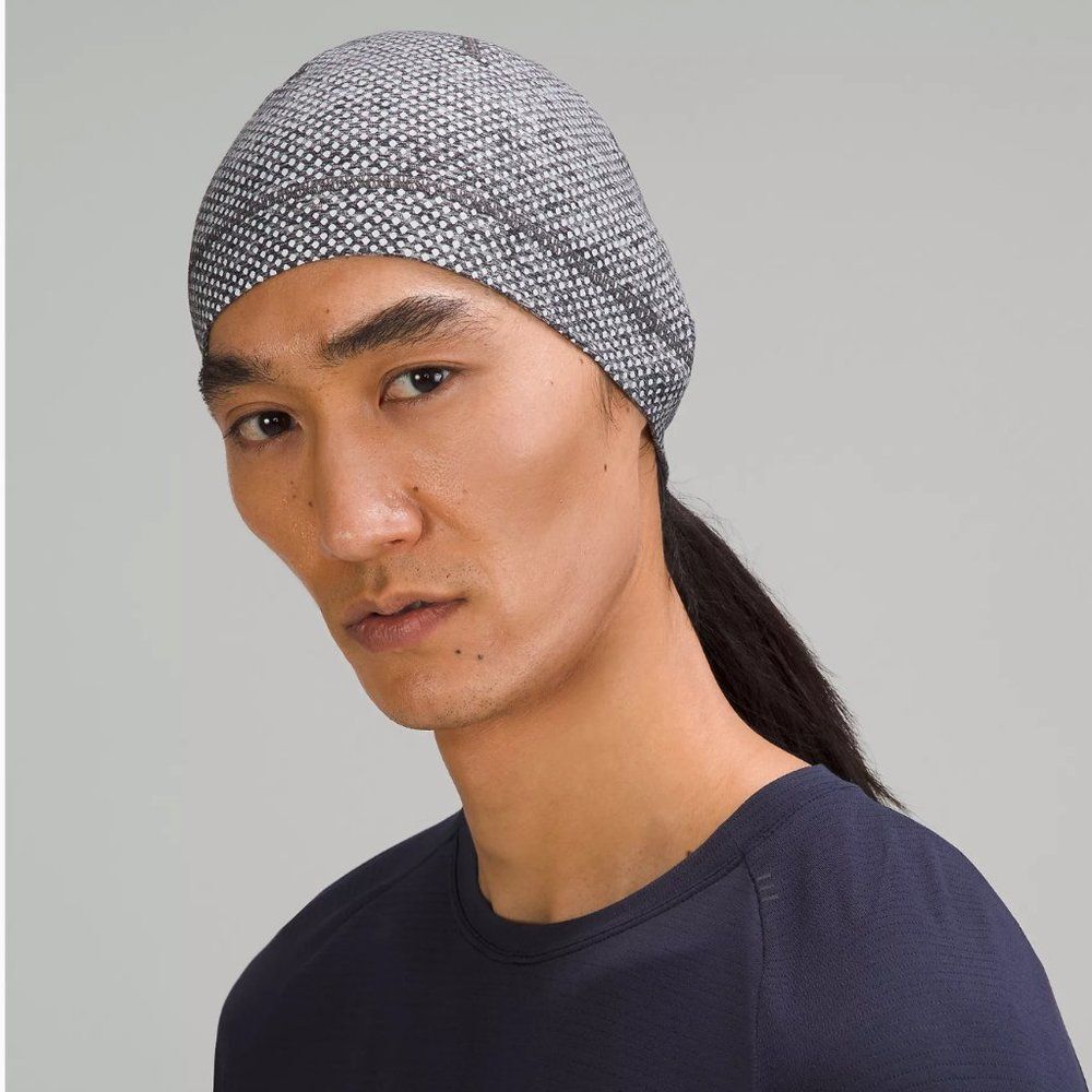 lululemon Reflective Out Run Beanie Rulu™ Fabric for Running NWT